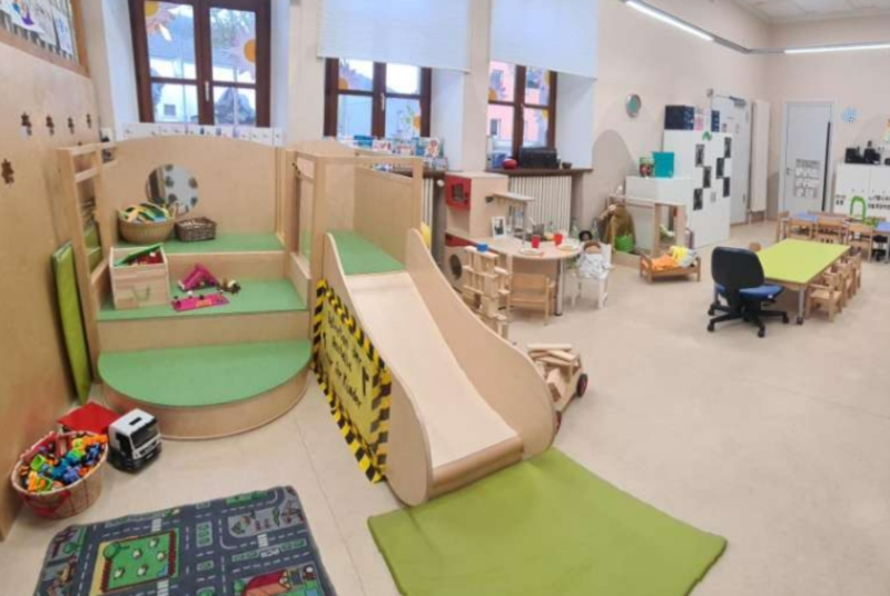 Image 3 : Crèche et foyer de jour enfant à Erpeldange : Kannerhaus Wooltz Asbl - Crèche Eis Wibbelmais
